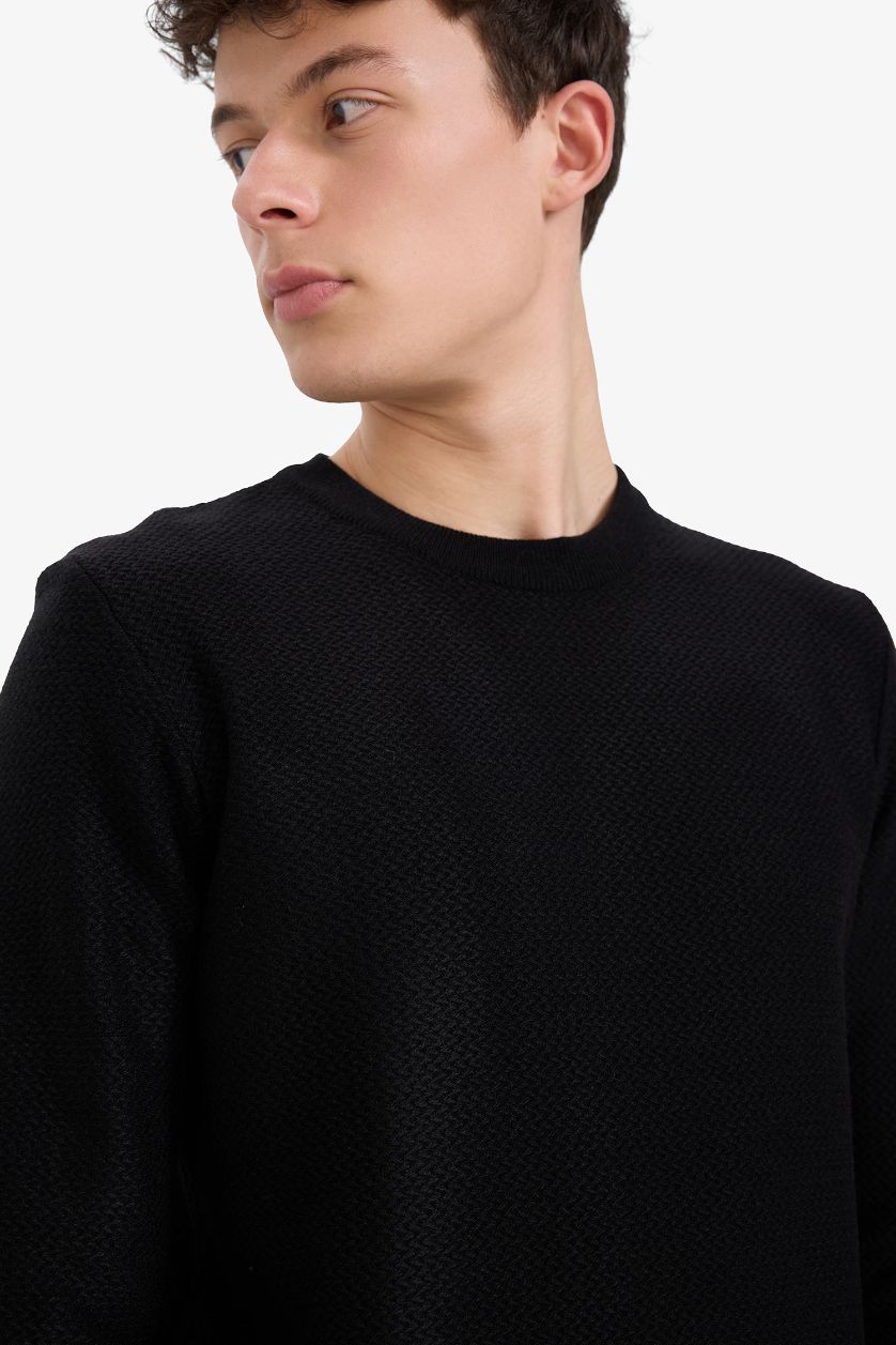 MAN Black Standard Fit Crew Neck Knitwear Pullover