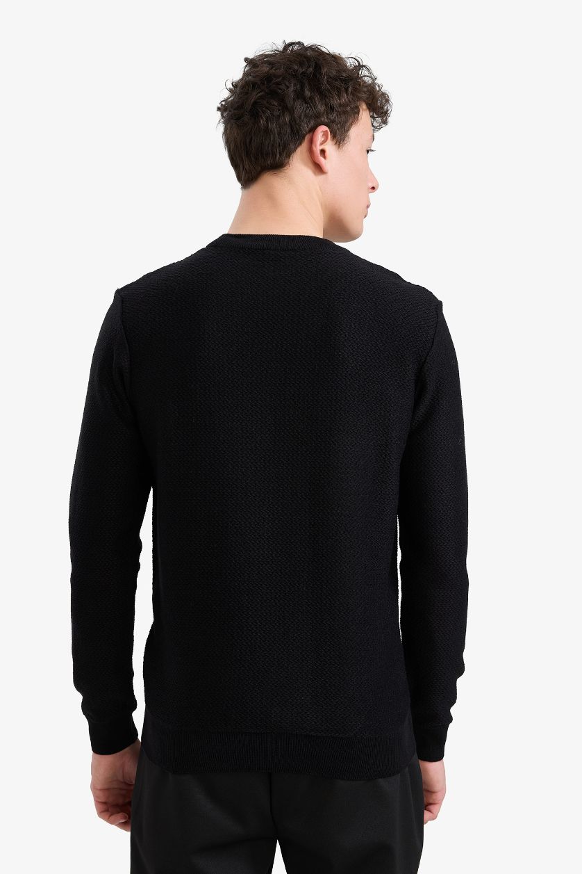 MAN Black Standard Fit Crew Neck Knitwear Pullover