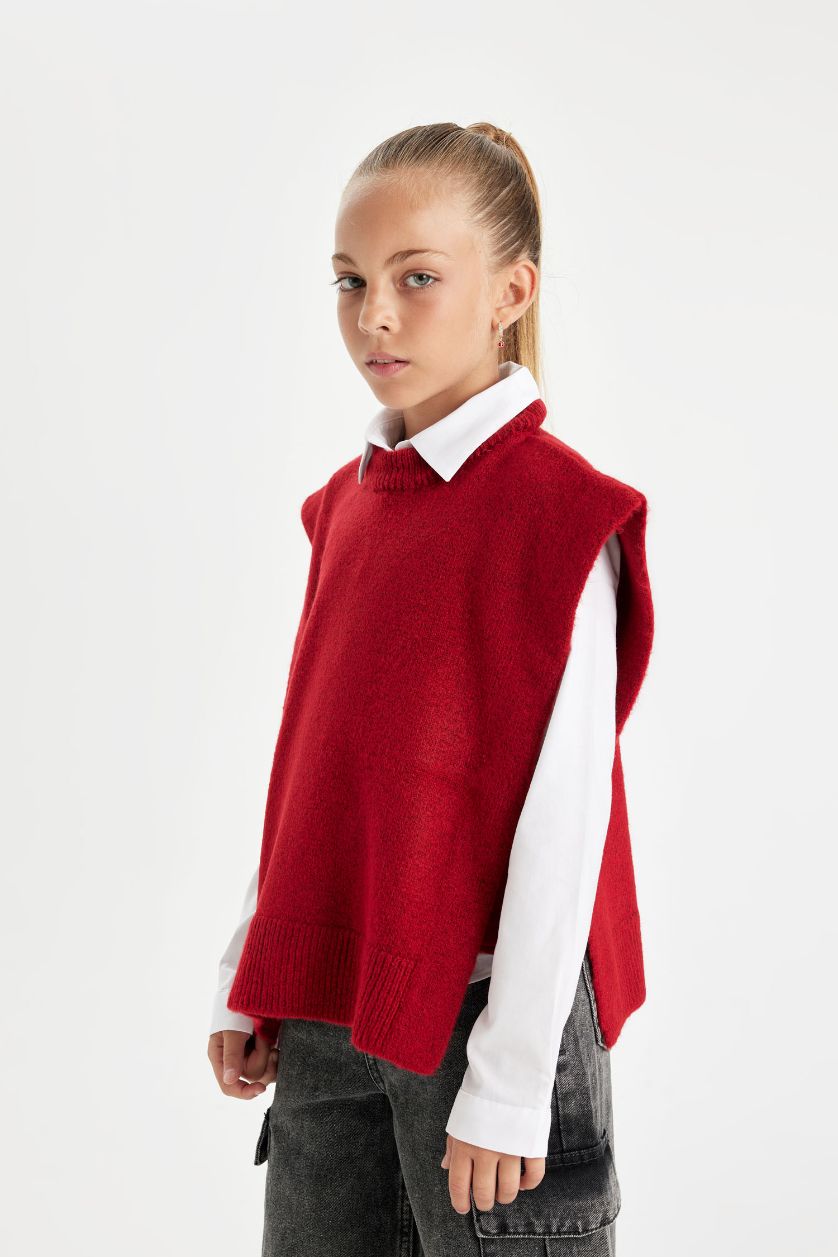 GIRLS & TEENS Red Girl Sweater Vest
