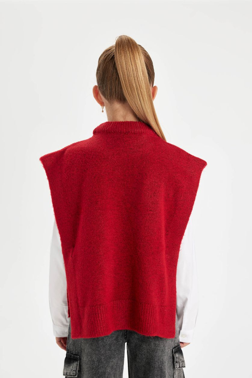 GIRLS & TEENS Red Girl Sweater Vest