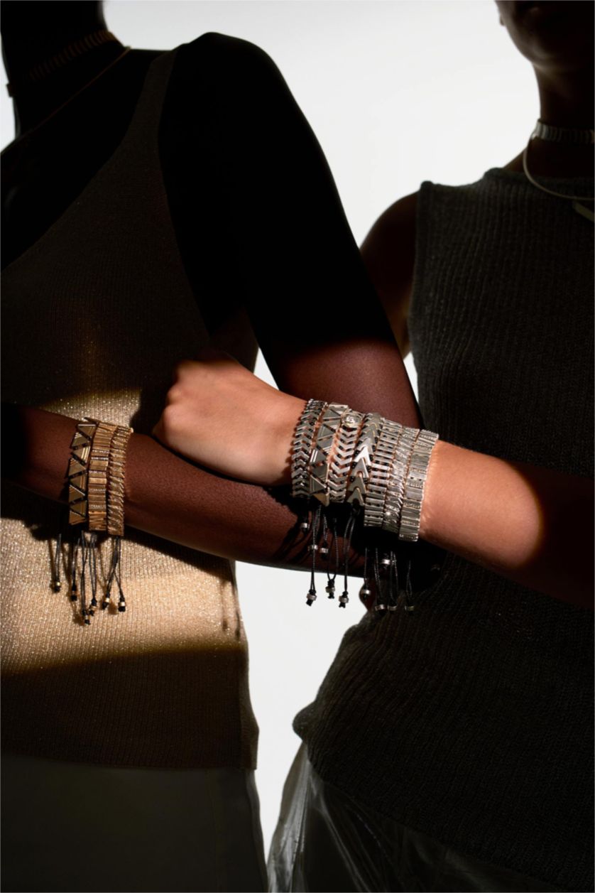 Әйелдерге Күміс Әйелдерге білезік