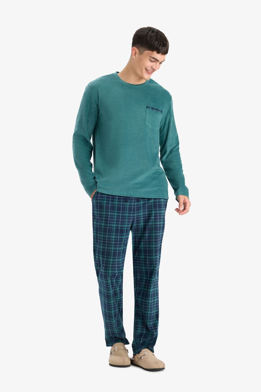 Erkek Yeşil Pijama Takımı Polar Uzun Kollu Üst Kareli Uzun Alt
