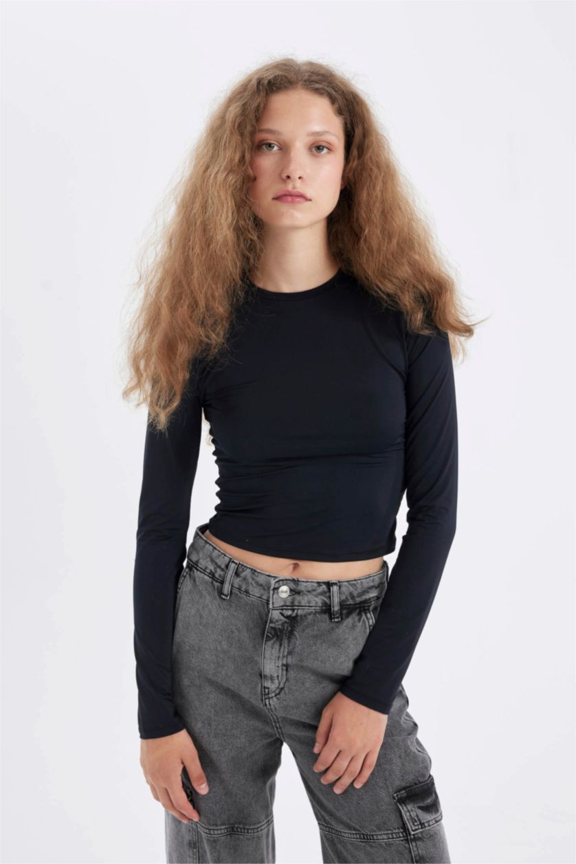 حريمي أسود Slim Fit Long Sleeve T-Shirt