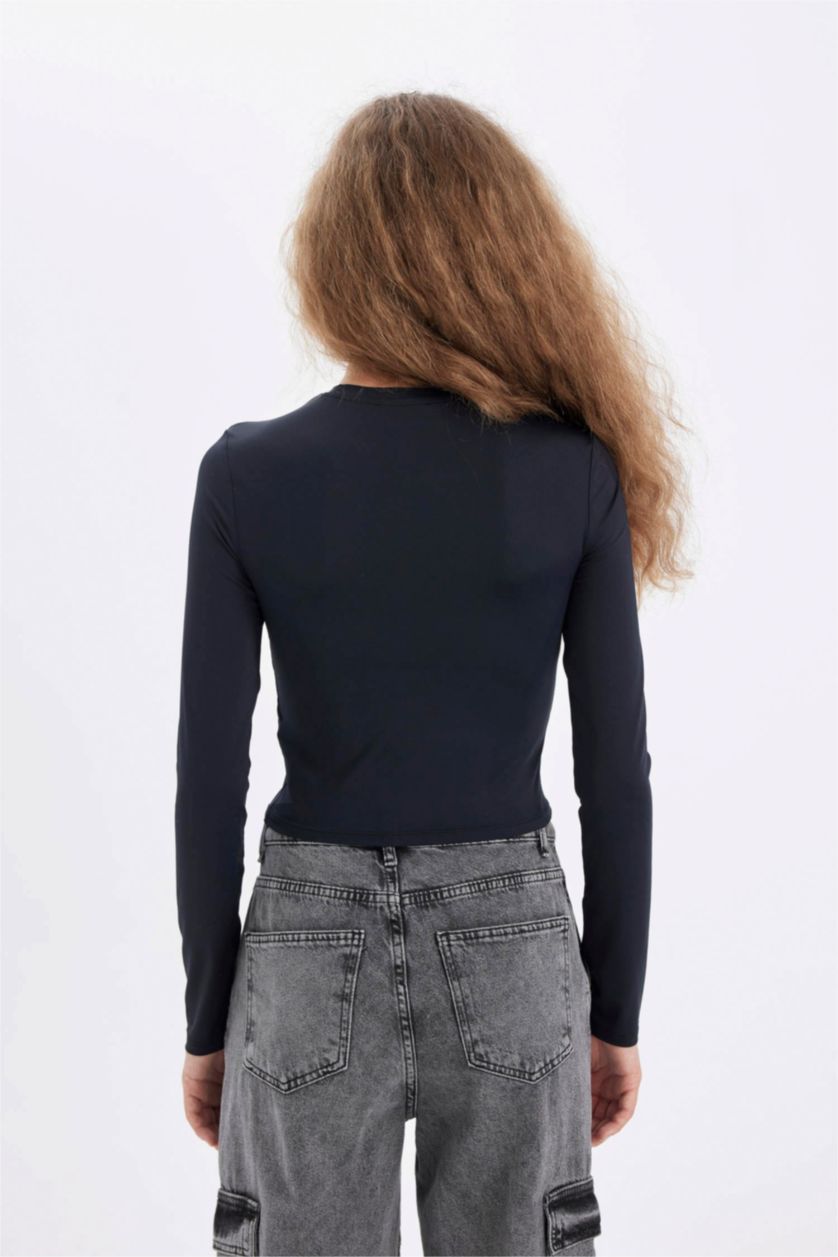 حريمي أسود Slim Fit Long Sleeve T-Shirt