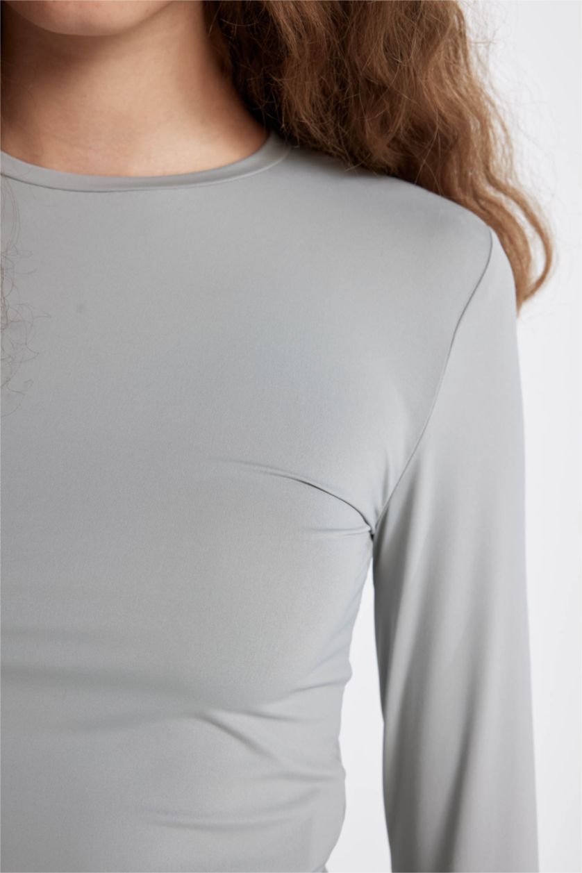 Kadın Açık Gri Fıtted Uzun Kollu Tişört