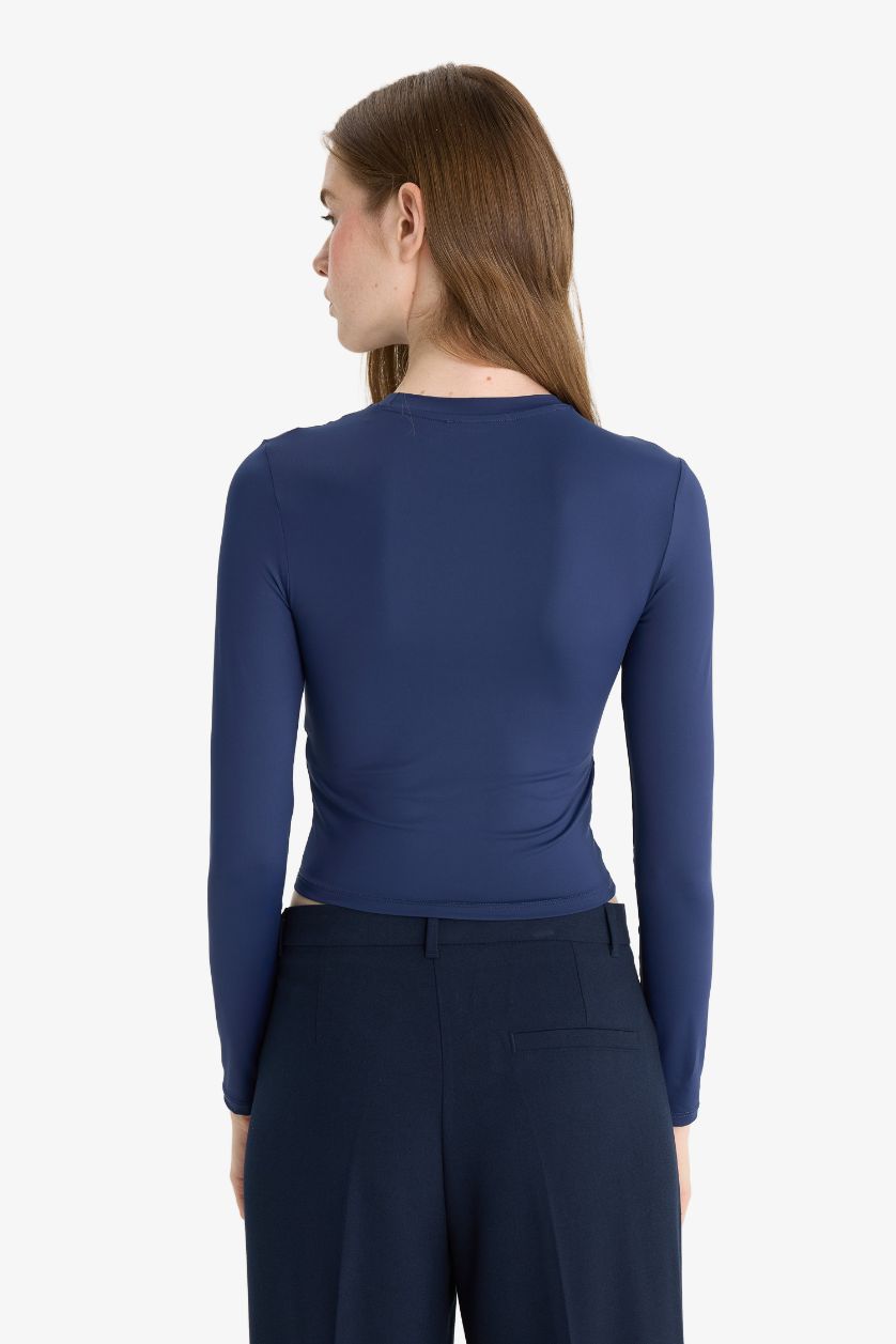 Kadın Lacivert Fıtted Bisiklet Yaka Uzun Kollu Tişört