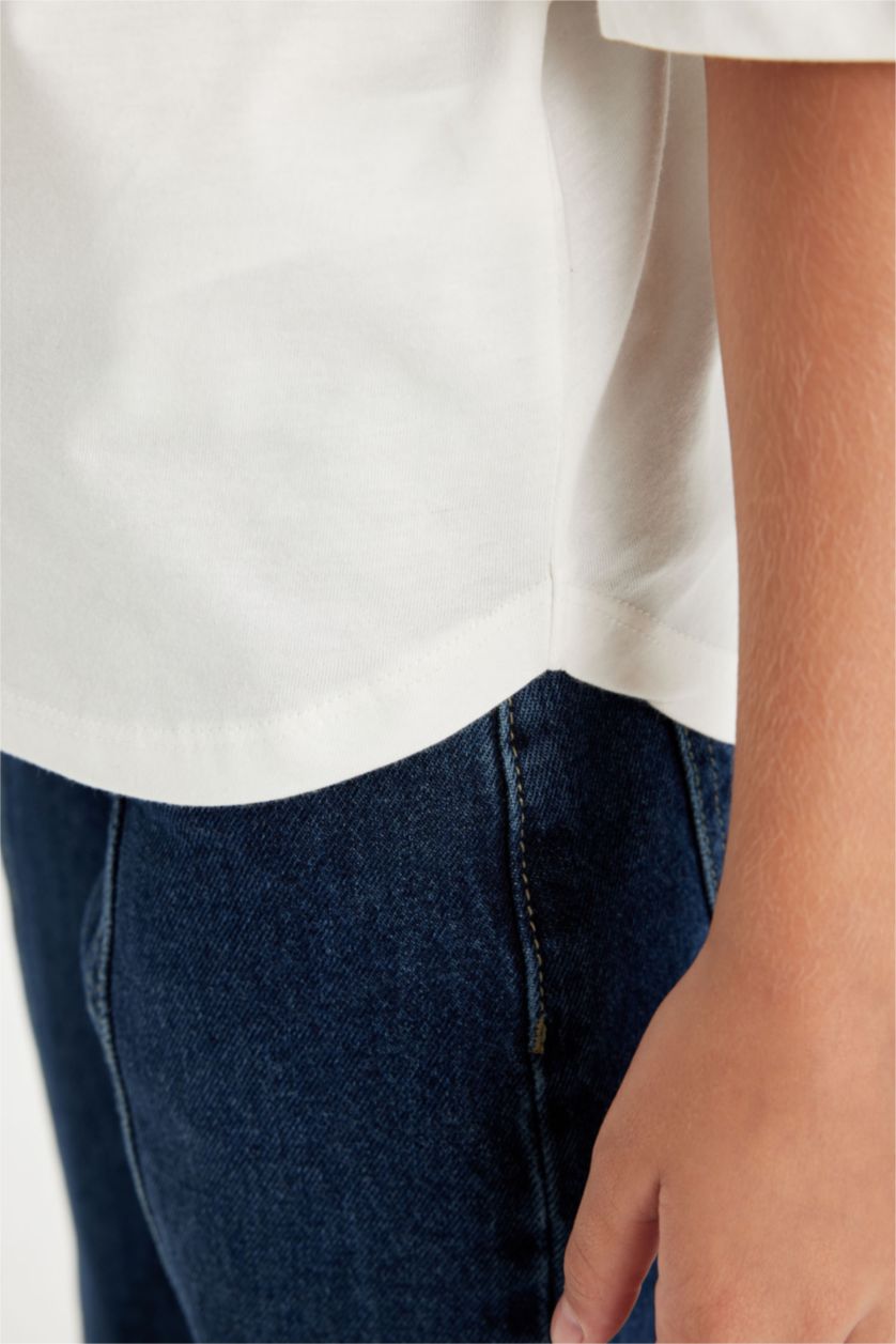 Kız Çocuk - Genç Kız Kırık Beyaz Kız Çocuk Oversize Geniş Kalıp Bisiklet Yaka Sırt Baskılı Kısa Kollu Tişört