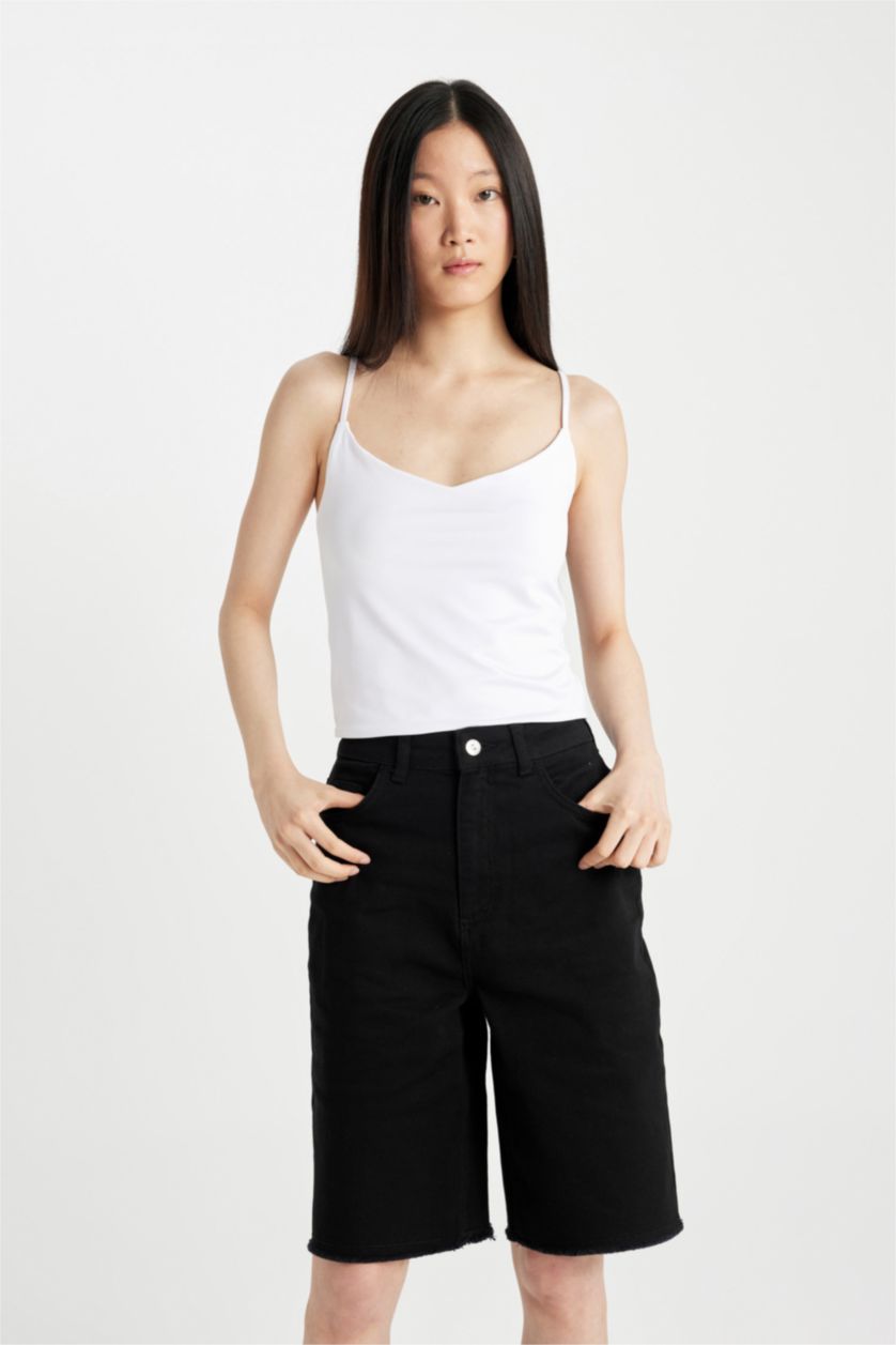 WOMAN Black High Waist Gabardine Capri