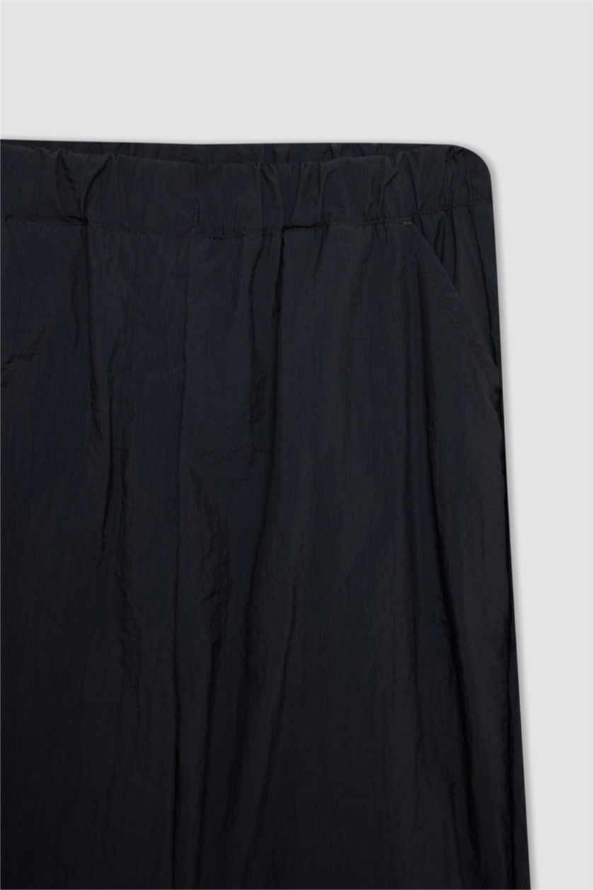 Erkek Çocuk - Genç Erkek Antrasit Erkek Çocuk Beli ve Paçası Lastikli Cepli Antrasit Jogger Paça Paraşüt Pantolon