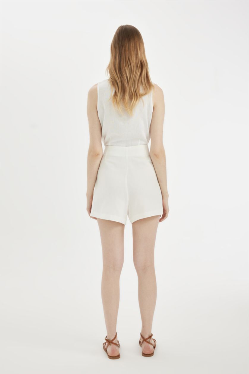 Woman White Regular Fit High Waist Linen Blend Skort