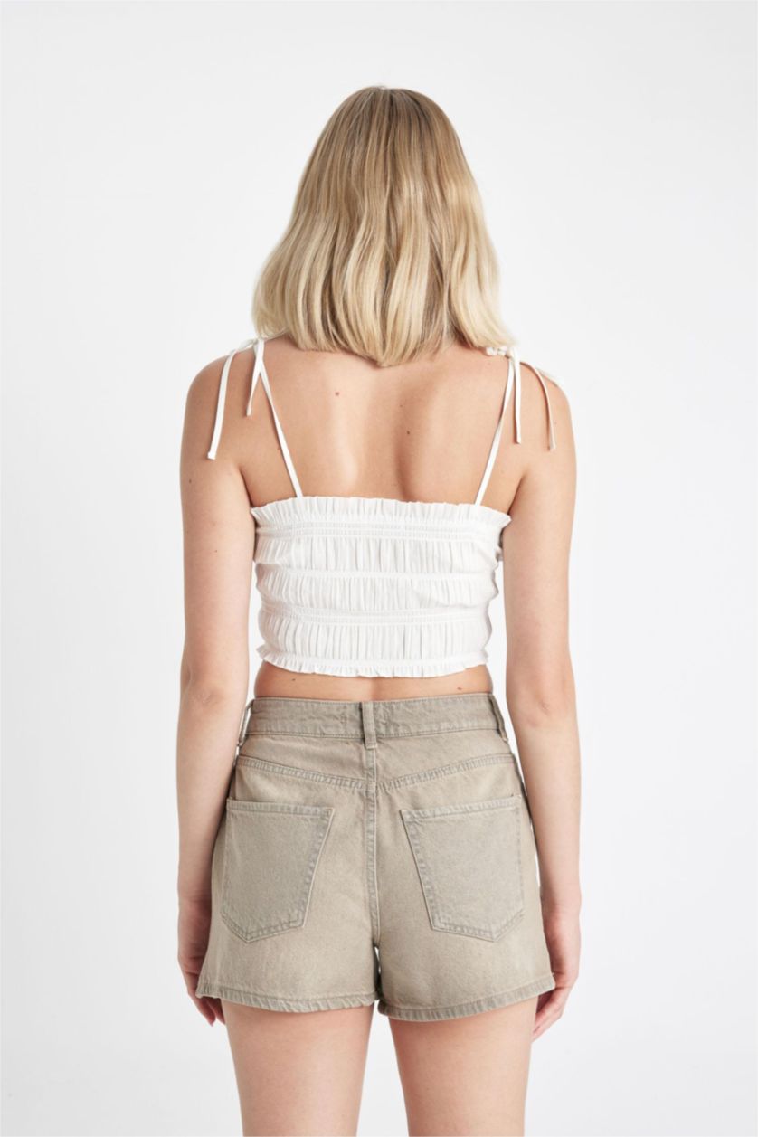 Kadın Kırık Beyaz Crop Askılı Beyaz Poplin Bluz