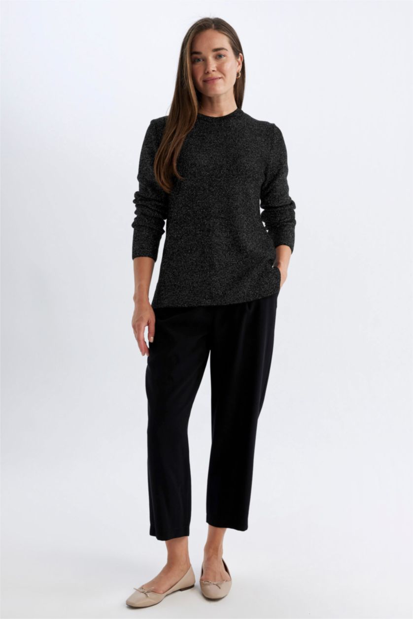 Kadın Siyah Regular Fıt Simli Kumaş Tunik