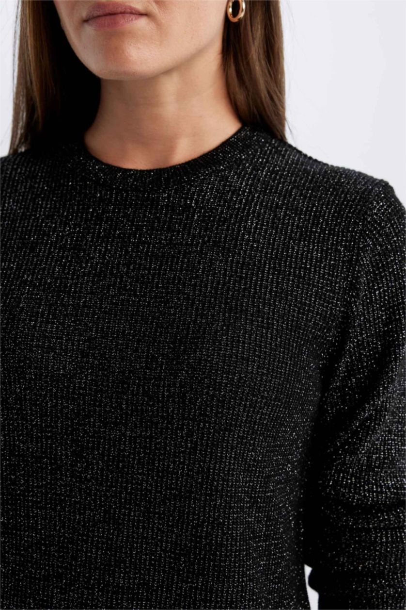 Kadın Siyah Regular Fıt Simli Kumaş Tunik