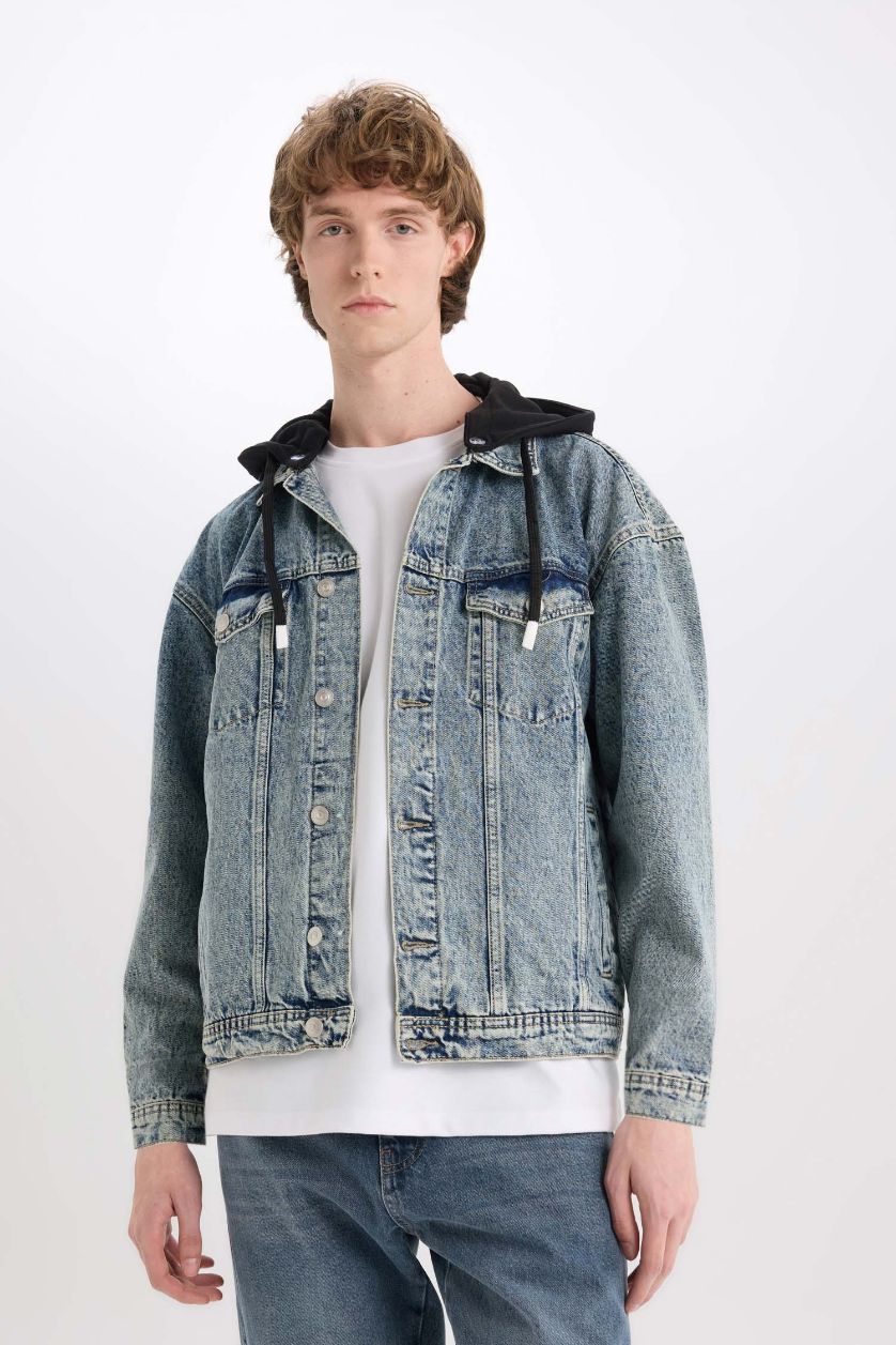 Erkek Açık Mavi %100 Pamuk Oversize Geniş Kalıp Kapüşonlu Düğmeli Mevsimlik Baharlık Denim Ceket