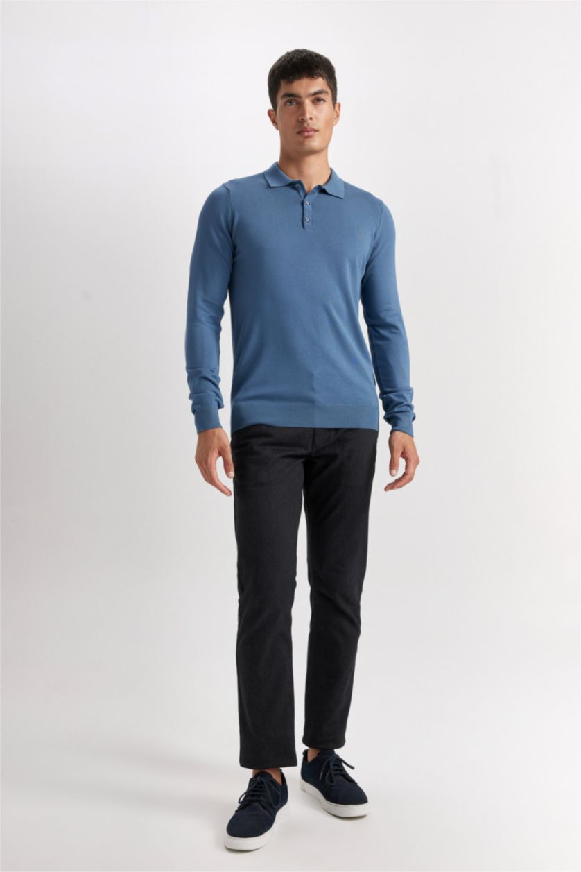 Man Light Indigo Standard Fit Knitwear Pullover