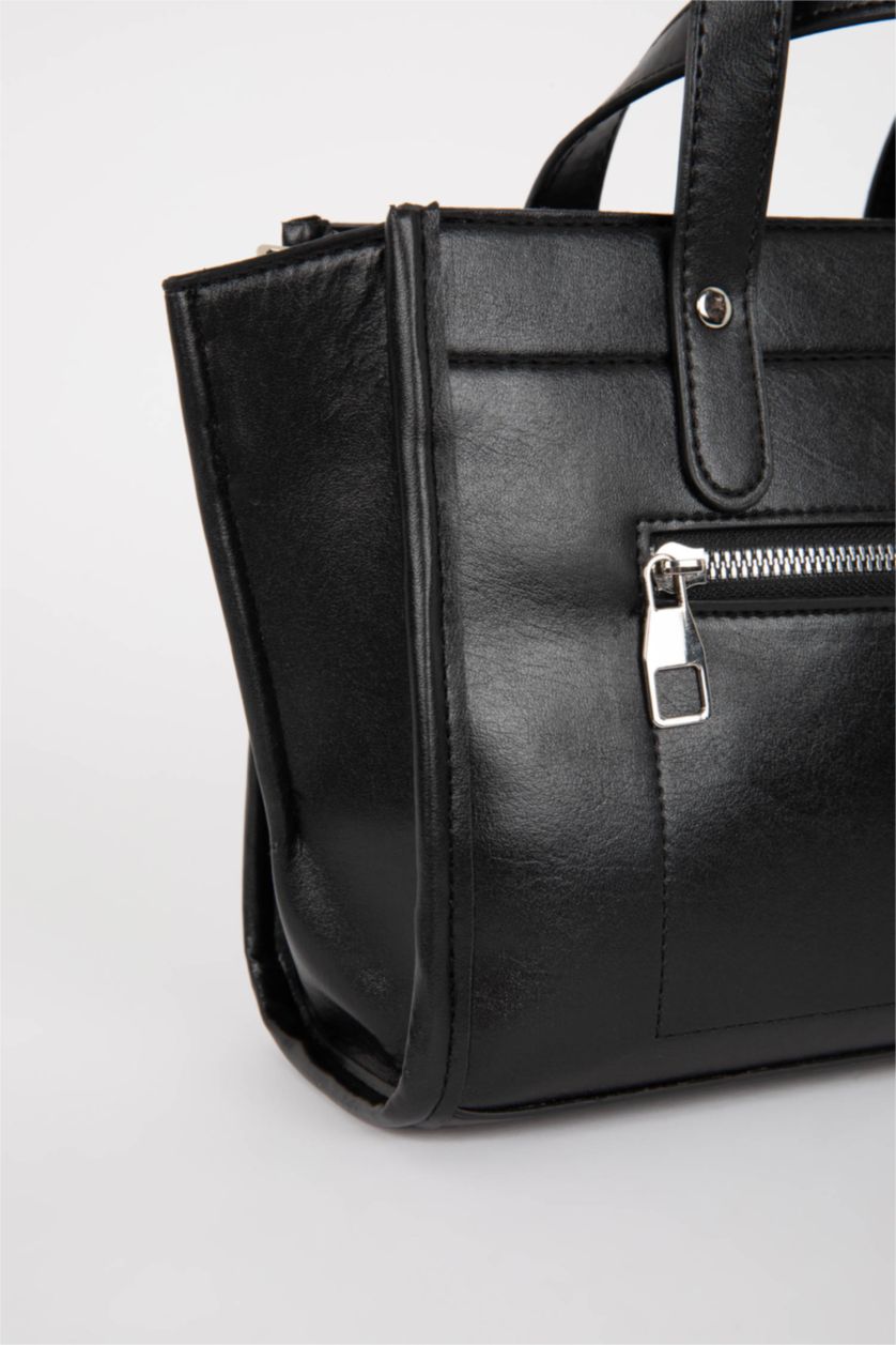 Women Black Faux Leather Shoulder bag