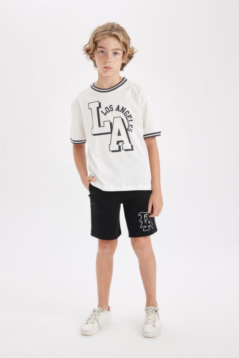 Erkek Çocuk - Genç Erkek Siyah Baskılı Şort Erkek Çocuk