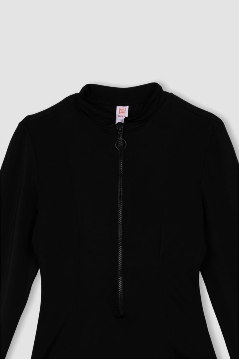 Woman Black Fall in Love Zippered Long Sleeve Surf Swimsuit