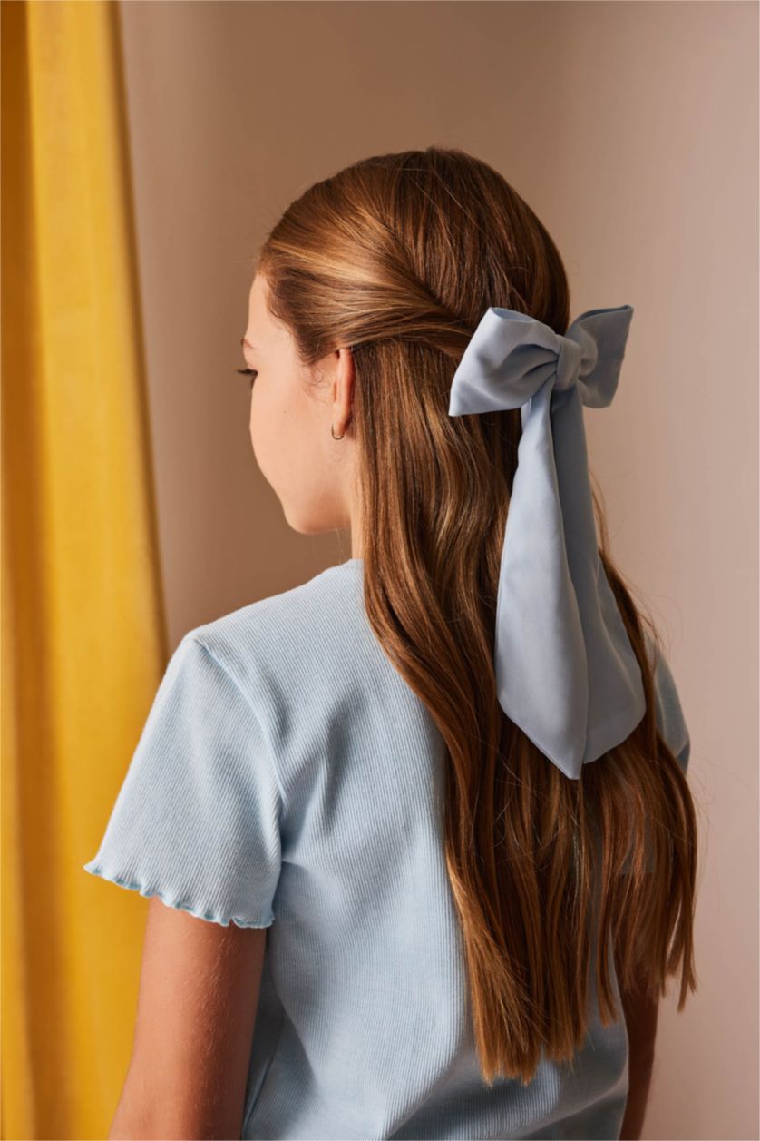 WOMAN Light Blue Woman Hair Clip