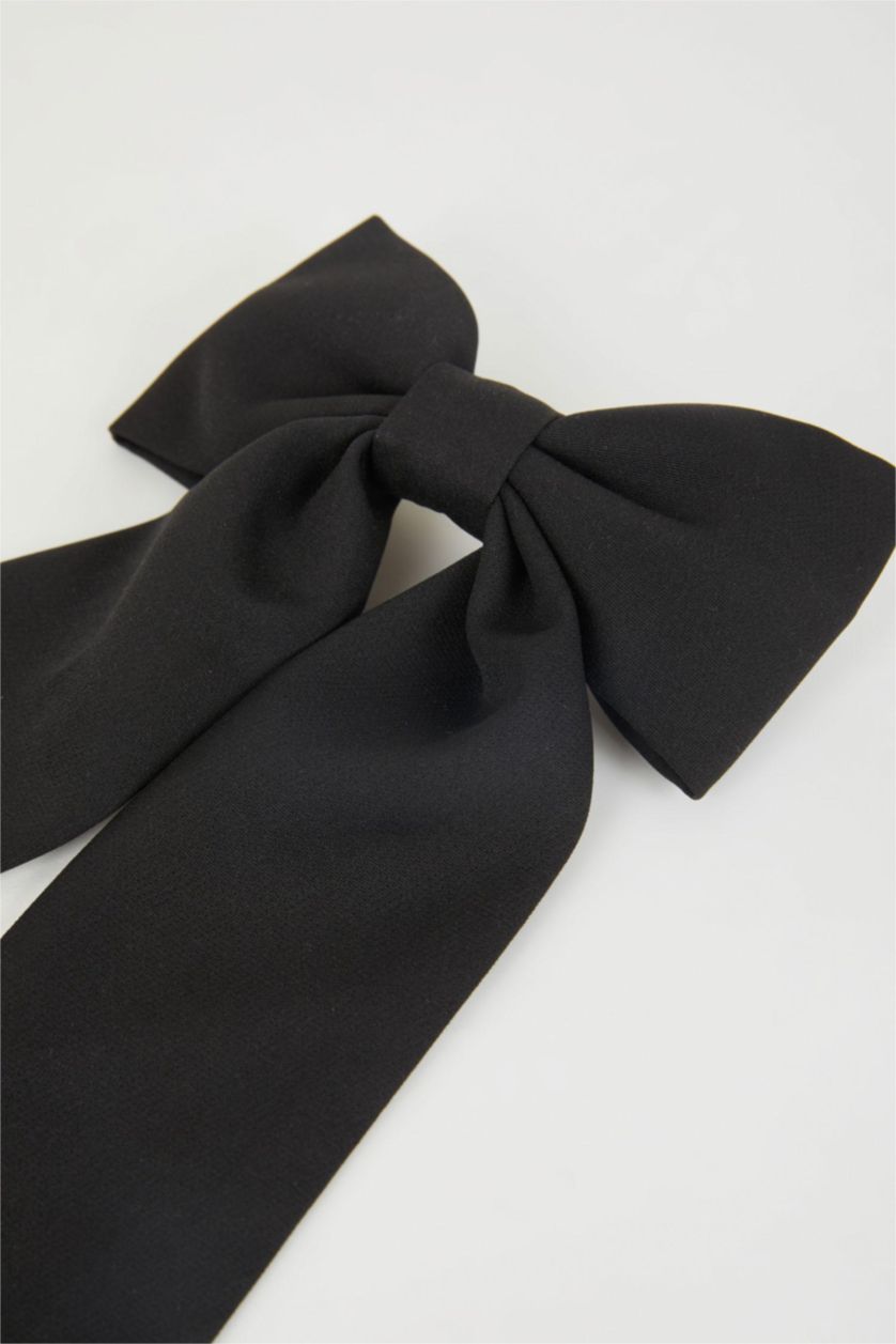 Kadın Siyah Siyah Kurdeleli Fiyonk Toka