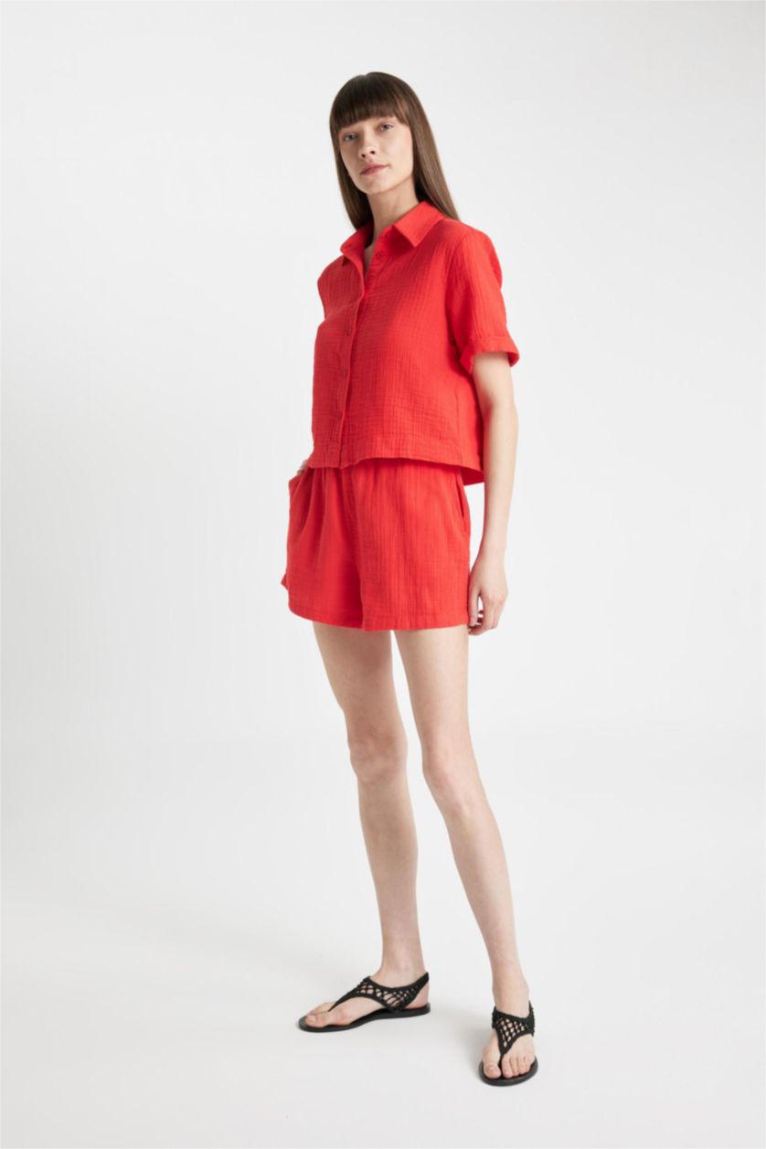 Kadın Kırmızı Relax Fıt Yüksek Bel Kısa Paça Müslin Şort