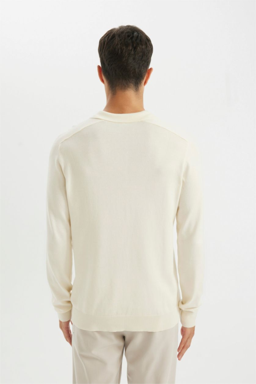 Erkek Ekru Standart Fıt Triko Kazak