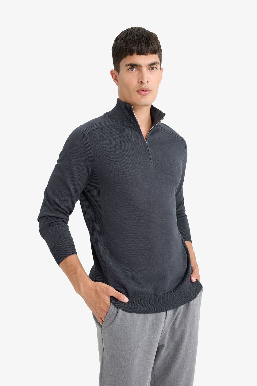 Man Anthracite Standard Fit Knitwear Pullover
