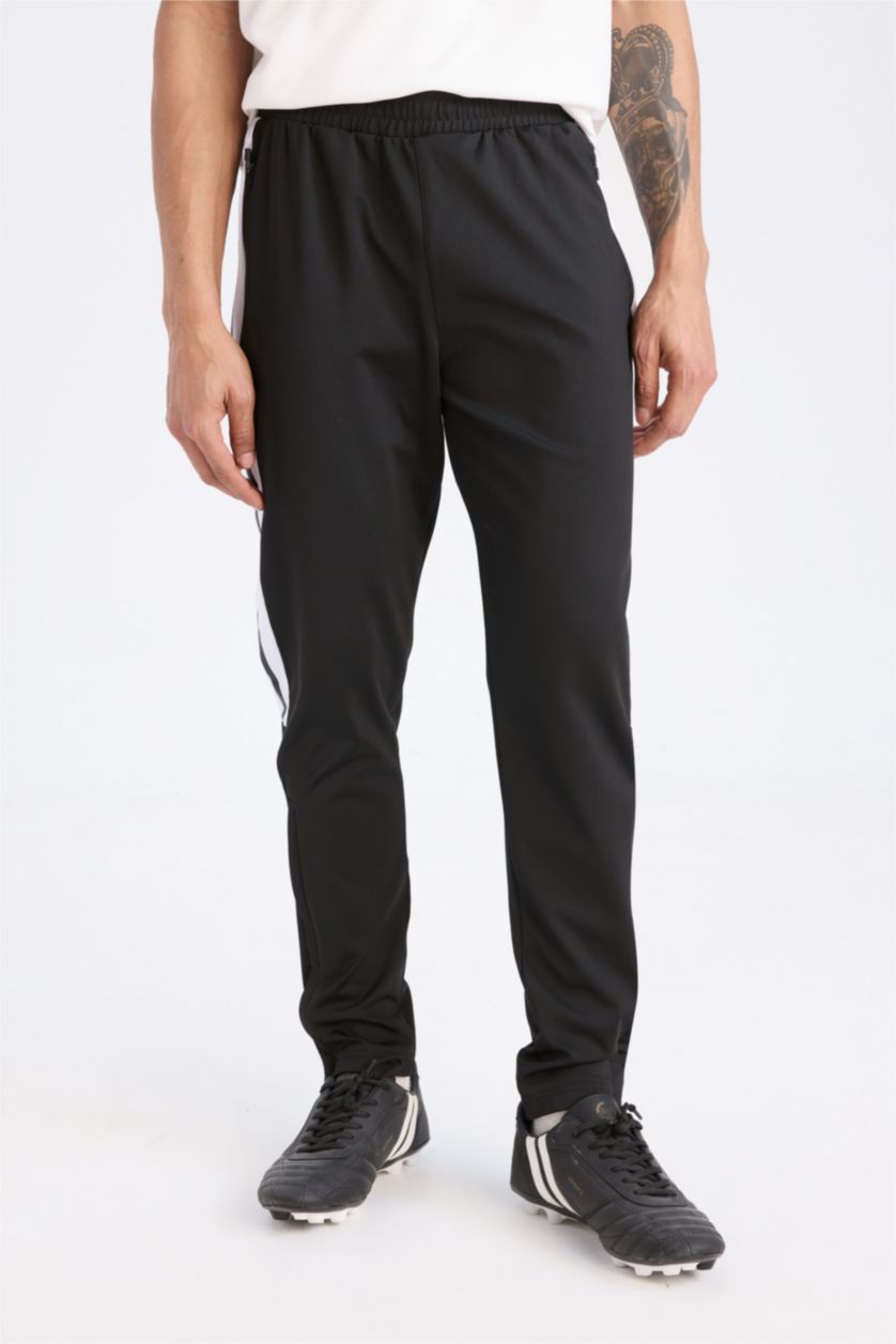 Erkek Siyah DeFactoFit Sporcu Jogger Eşofman Altı Slim Fit Dar Kesim Fermuarlı Paça Skuba Dalgıç Kumaş