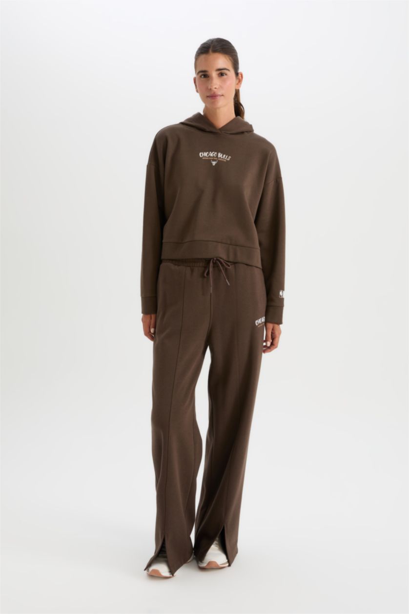 نساء بني سويت شيرت بغطاء للرأس من شيكاغو بولز