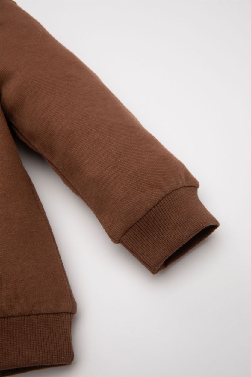 Erkek Bebek Açık Kahve Erkek Bebek Bisiklet Yaka Baskılı İçi Yumuşak Tüylü Sweatshirt