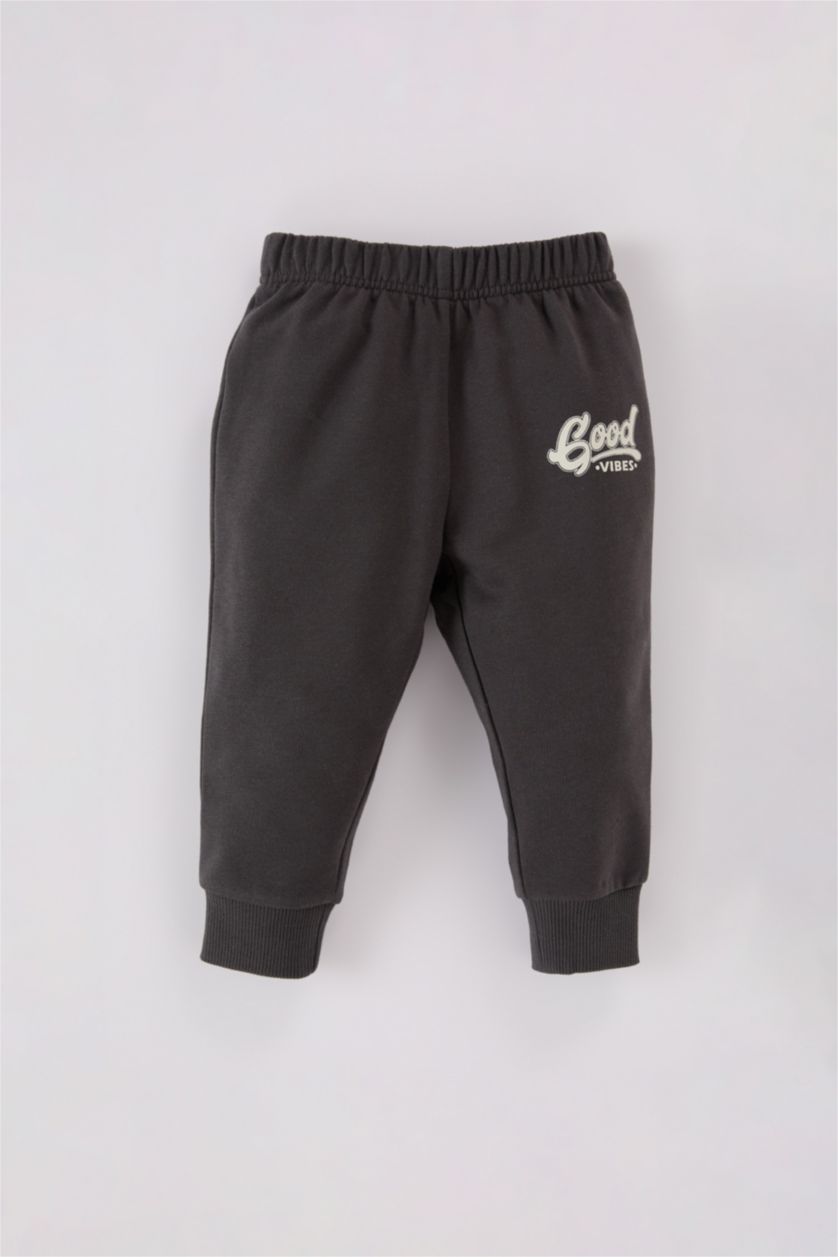 طفل صغير رمادي سيت ولادي سويت شيرت وبنطلون بجامة رياضي بطبعة شعار - قطعتين