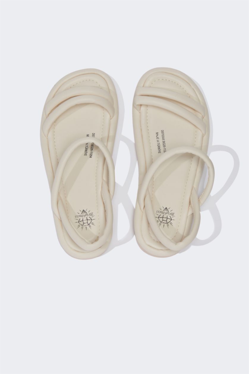 Woman Beige Woman Flat Sole Faux Leather Sandals