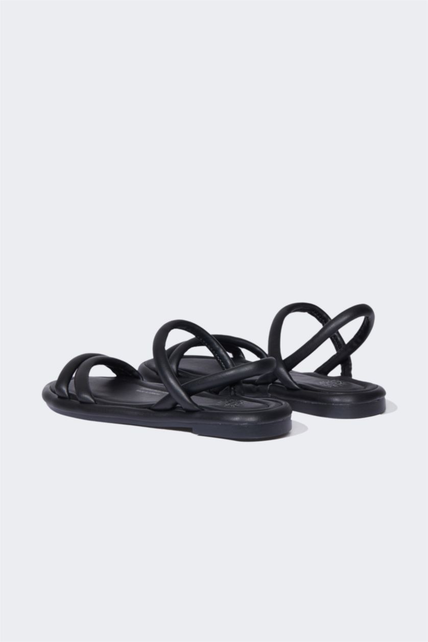 Woman Black Woman Slip On Flat Heel Sandals