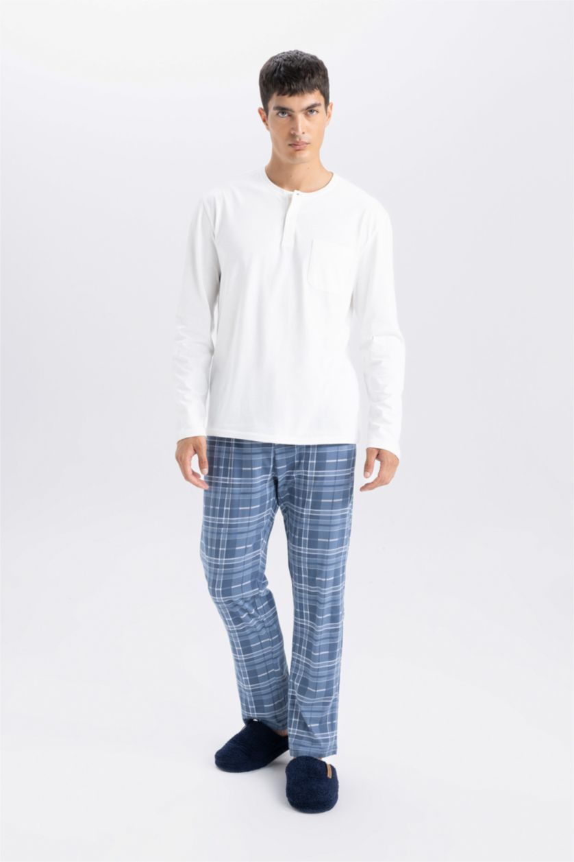 MAN NAVY Regular Fit Knitted Bottoms
