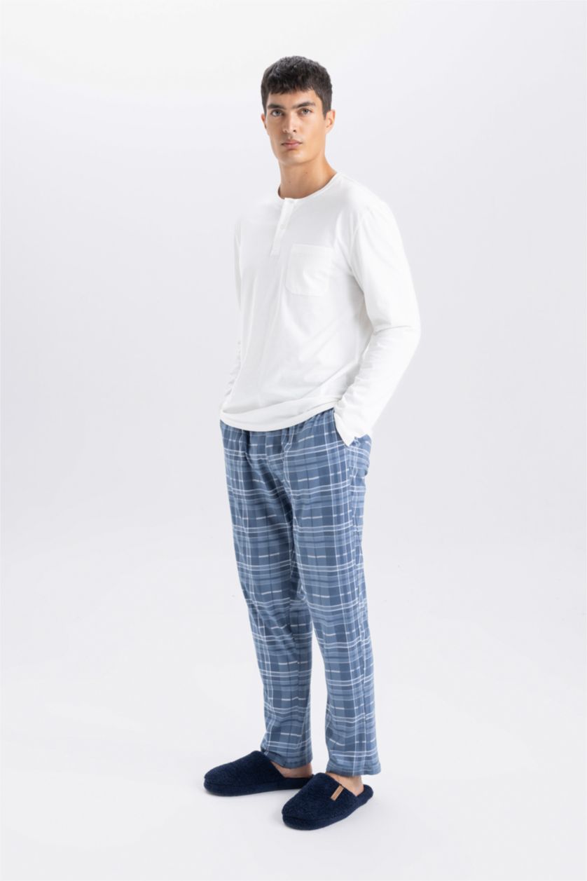 MAN NAVY Regular Fit Knitted Bottoms