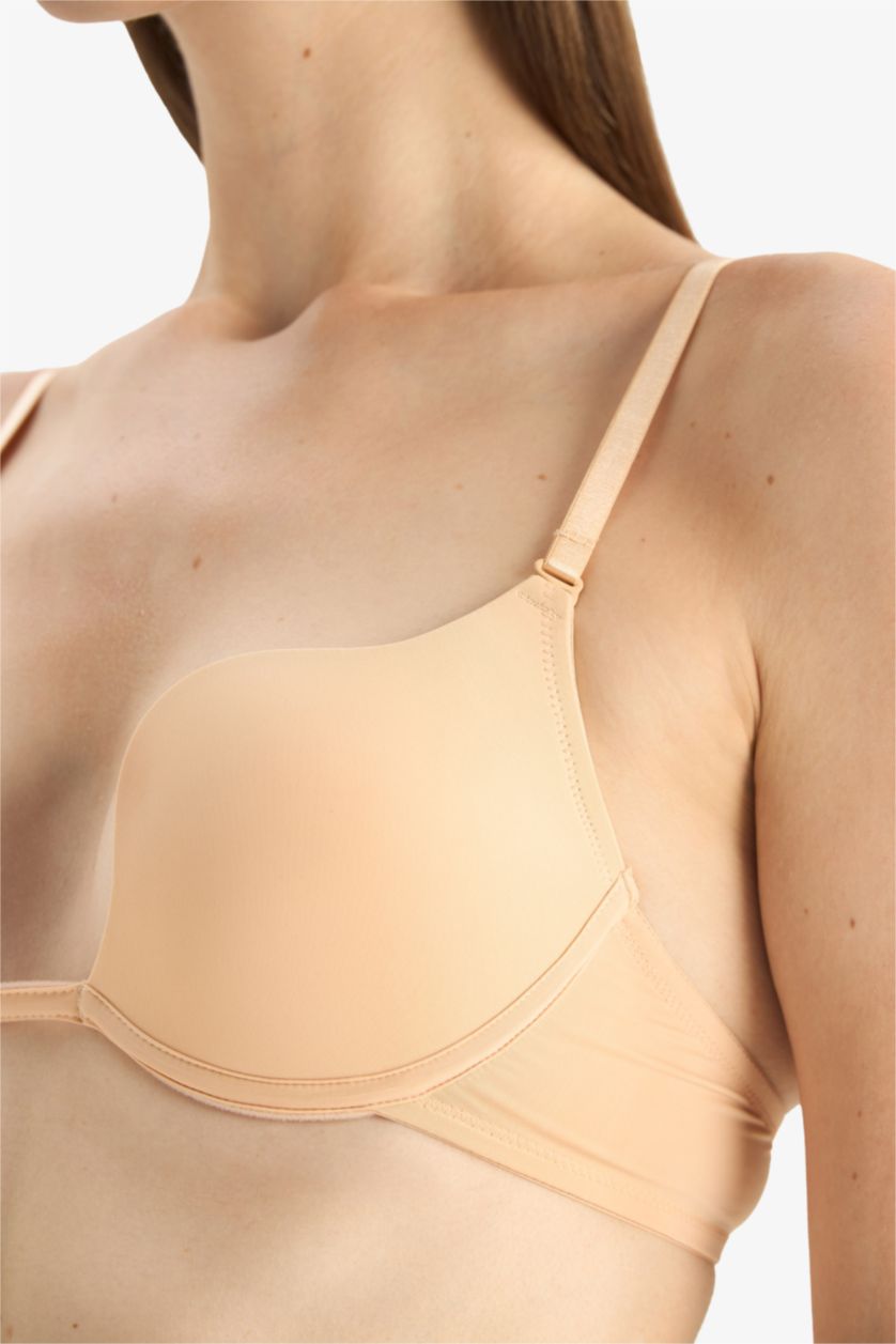 نساء بيج حمالة صدر برا بوش اب من Fall in Love