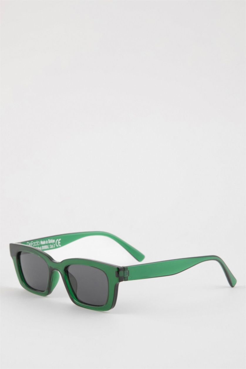 Woman Green Sunglasses