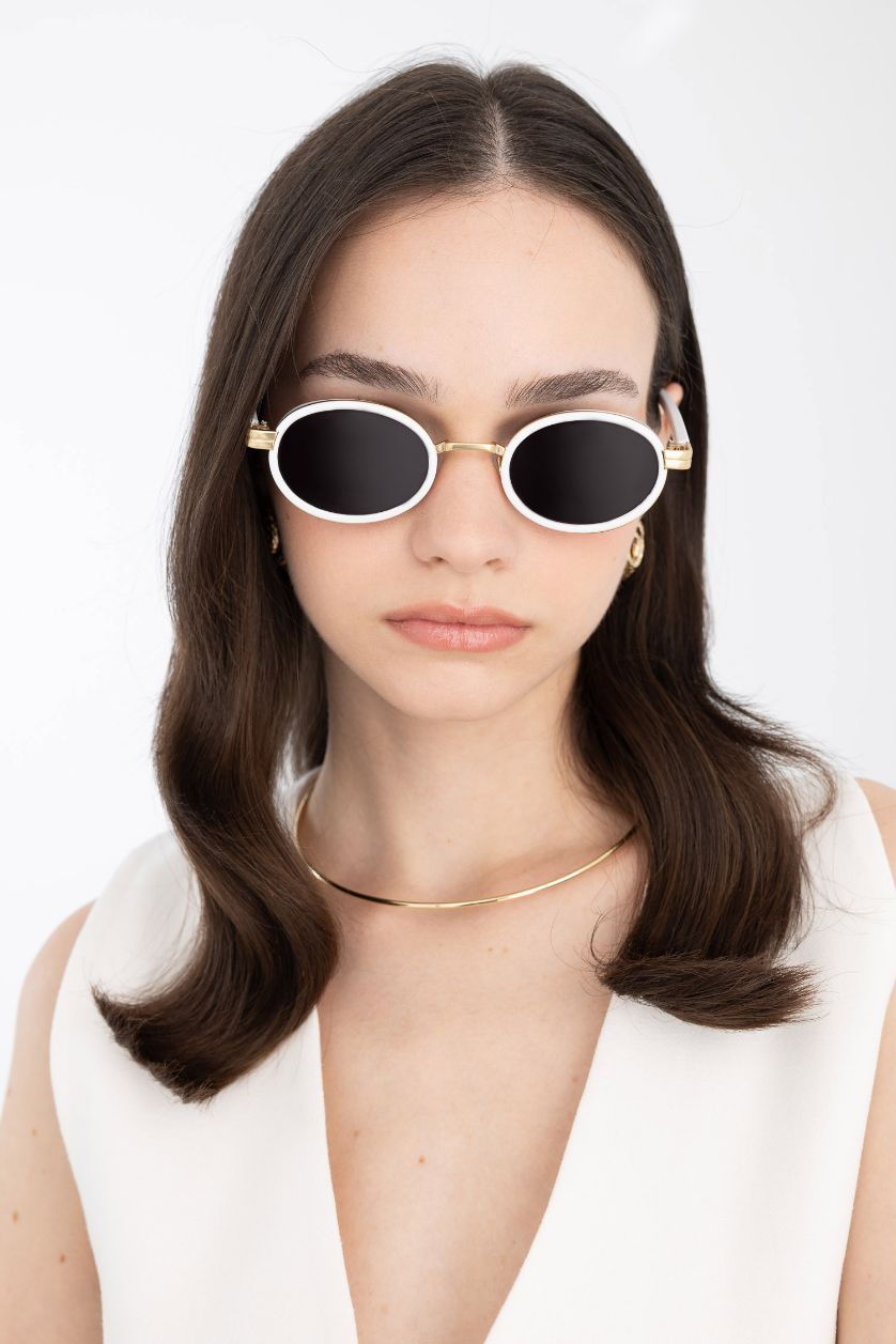 Kadın Beyaz Kadın Yuvarlak Güneş Gözlüğü