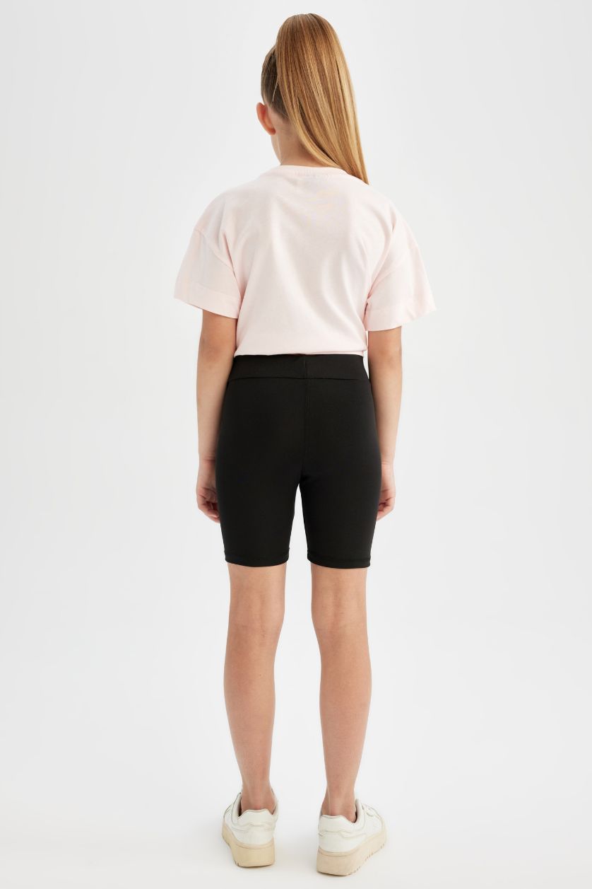 بنات أسود ستريج قصير بناتي