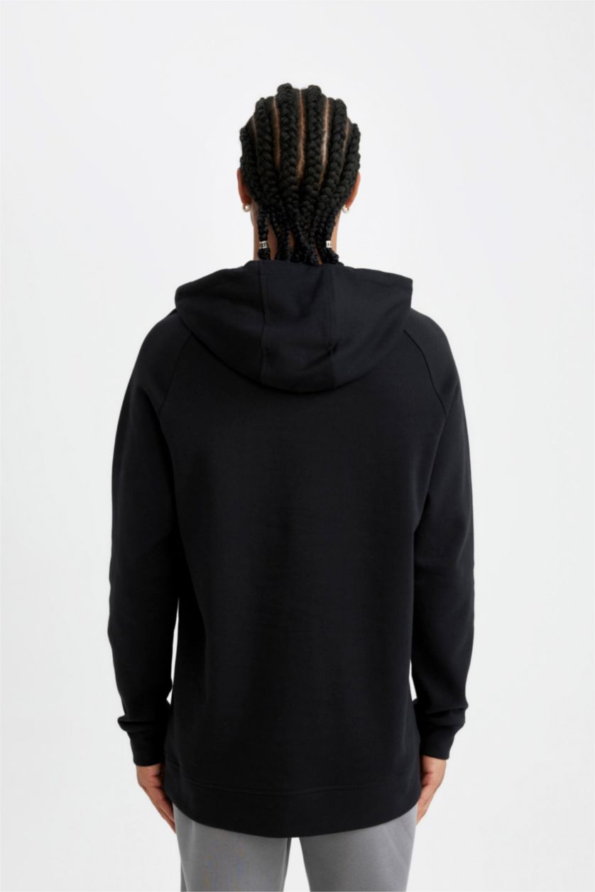 Erkek Siyah Standart Fit Cepli Kapüşonlu Sporcu Sweatshirt