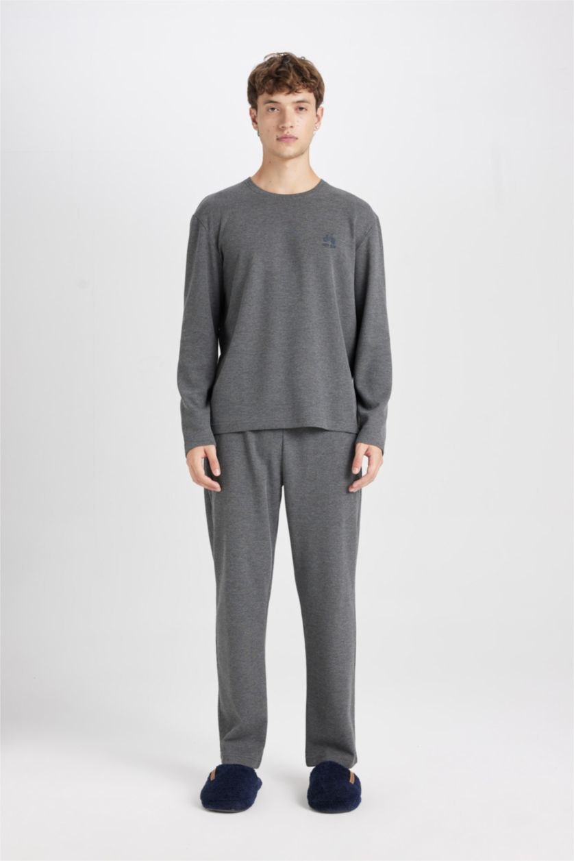 HOMME Anthracite Ensemble pyjama Haut imprimé à manches longues et à col rond et Pantalon