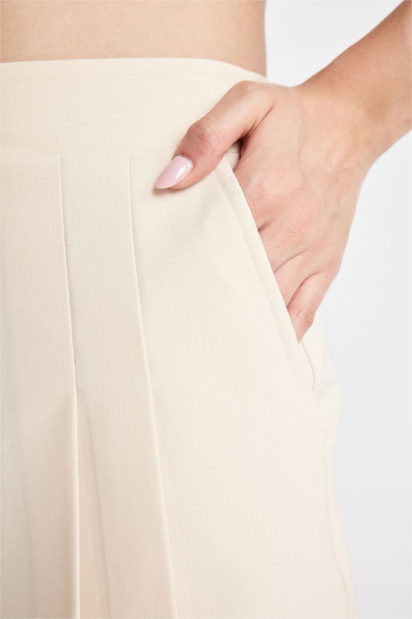 FEMME Beige Clair Short coupe régulière Taille Haute