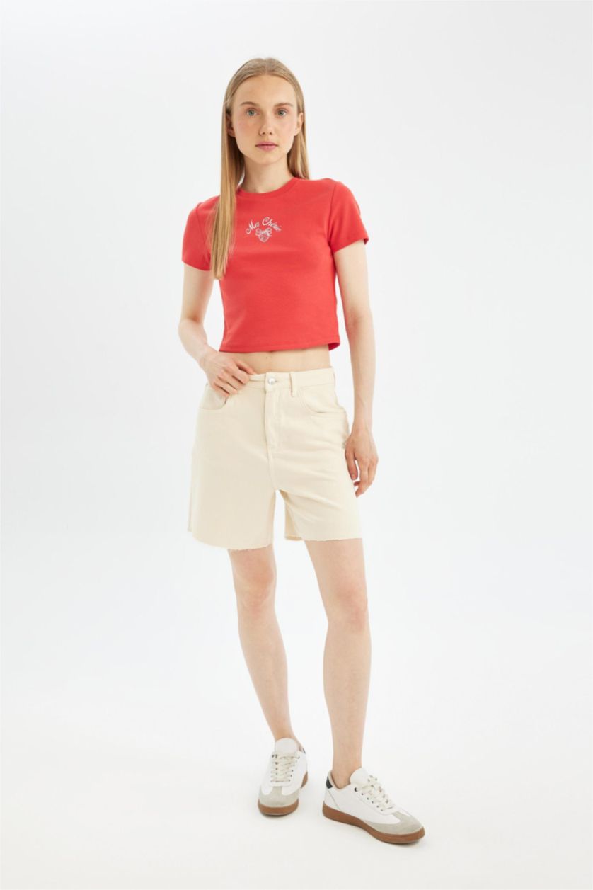 WOMAN Ecru Regular Fit Gabardine Normal Waist Short Leg Shorts