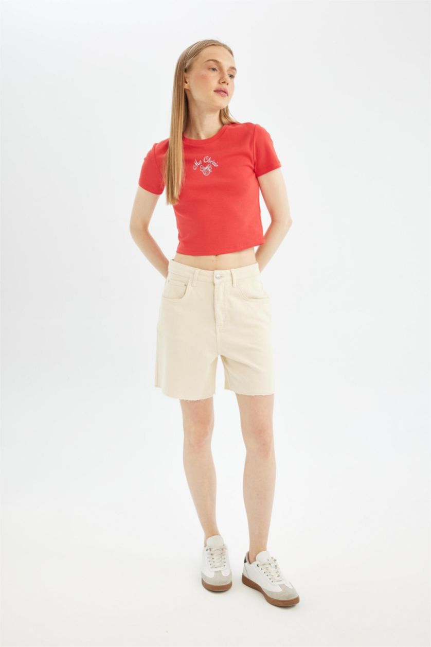WOMAN Ecru Regular Fit Gabardine Normal Waist Short Leg Shorts