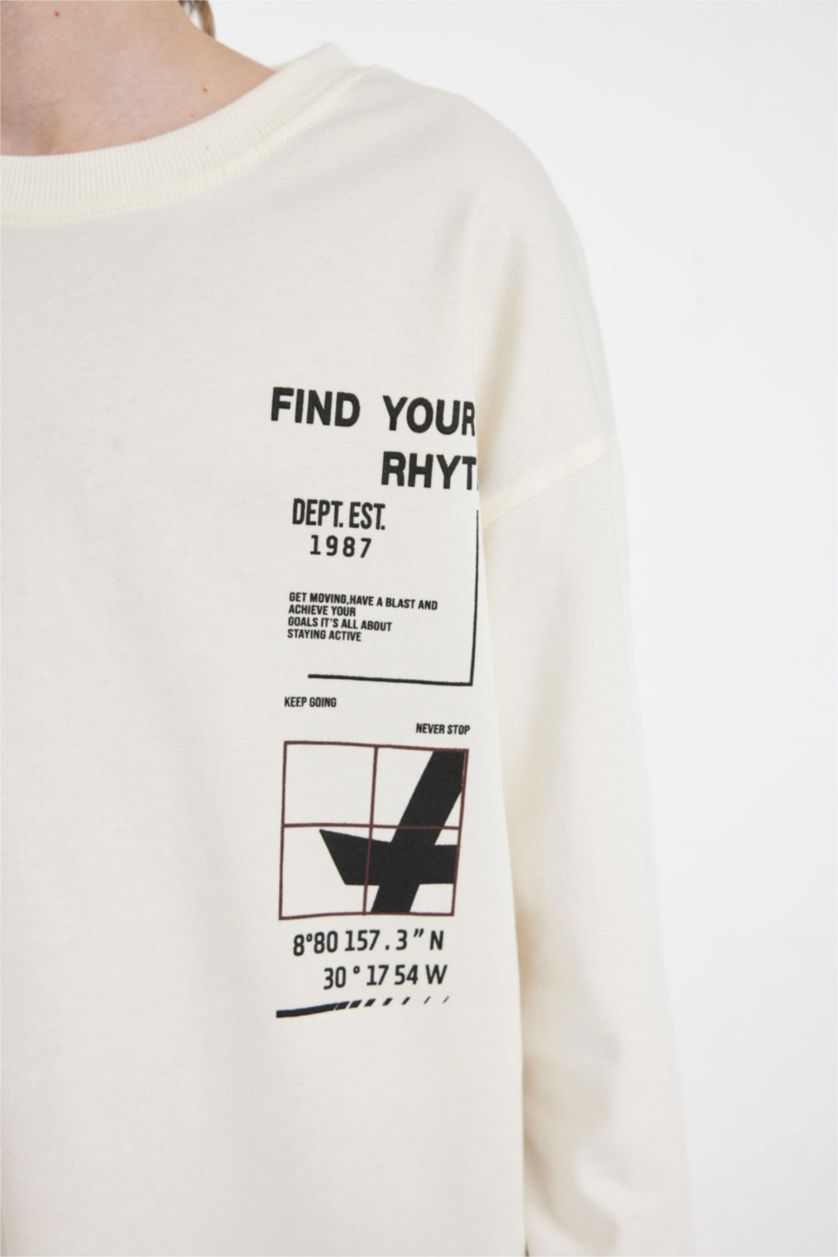 Мальчики и подростки Бежевый Футболка оверсайз с принтом для мальчиков