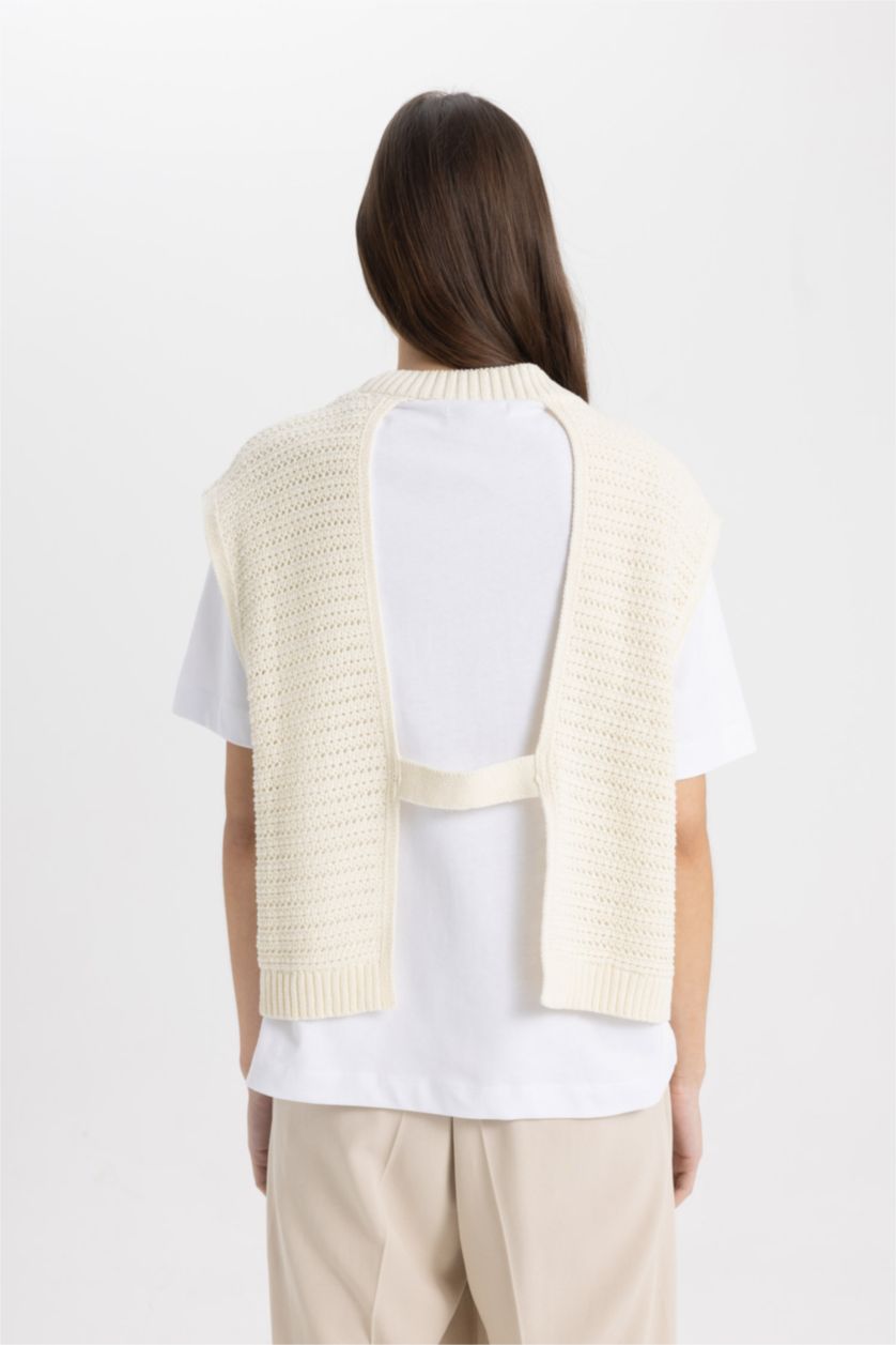 Kadın Ekru Fitted Bisiklet Yaka Triko Süveter