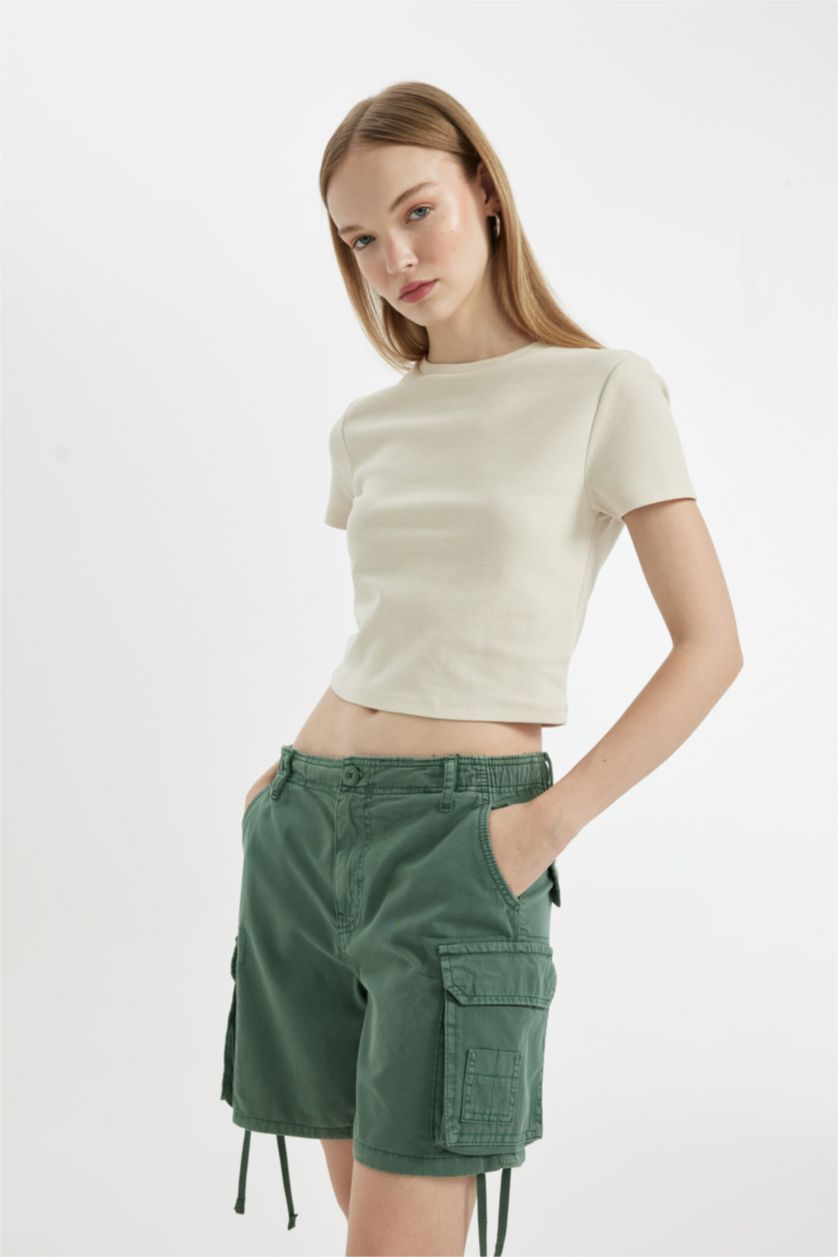 WOMAN Light Green Regular Fit Regular Waist Gabardine Shorts