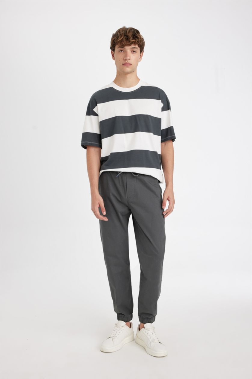 رجال رمادي داكن سروال منسوج جوجر فيت