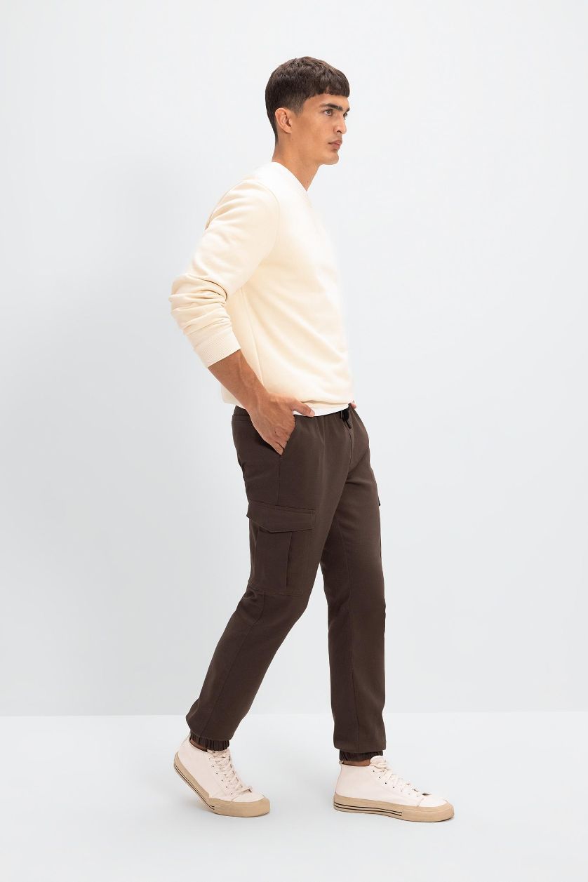 Man Brown Tactical Tied Waist Elastic Leg Jogger Cargo Pants