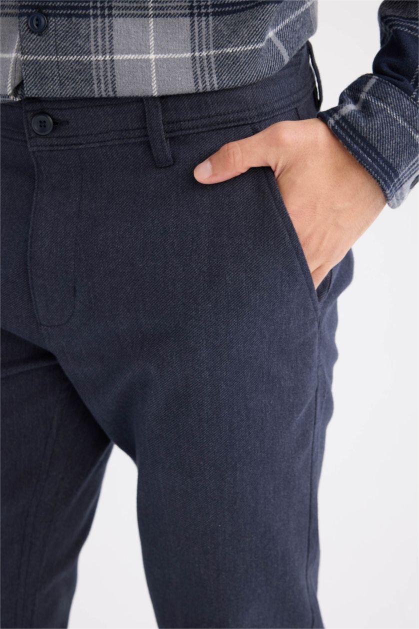 MAN NAVY Regular Fit Pocketed Straight Leg Chino Pants
